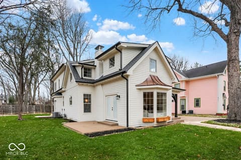 Photo of 122 E 32nd Street, Indianapolis, IN