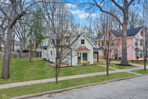 Photo of 122 E 32nd Street, Indianapolis, IN
