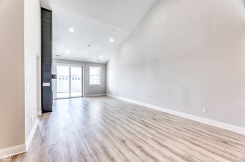 Photo of 2418 N Keenan Circle, Westfield, IN