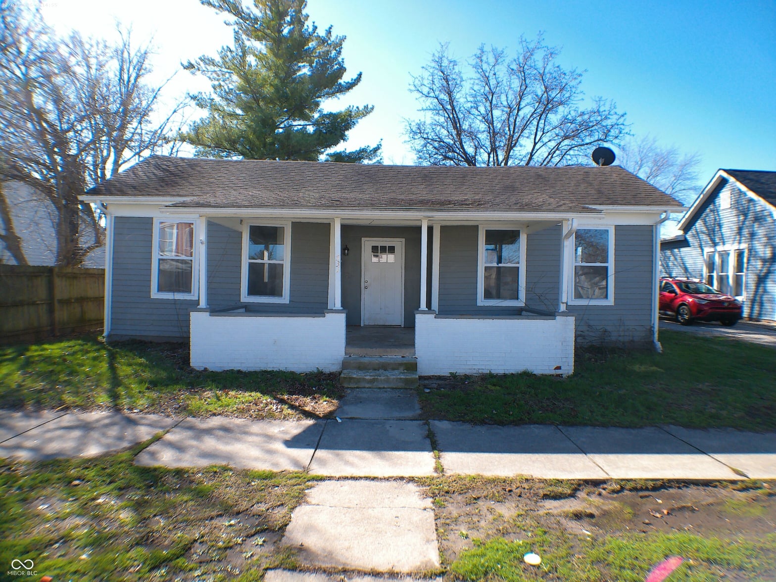Front exterior at 531 Jackson Street, Hope, IN