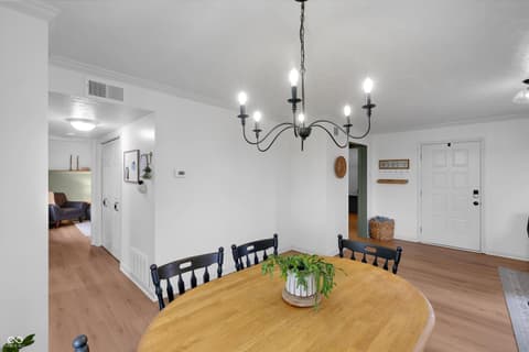 Photo of 1710 Charlestown New Albany Road
