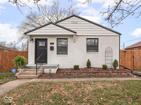 306 S Webster Avenue