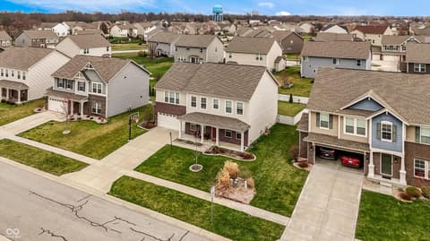 Photo of 1331 Horse Shoe, Greenwood, IN