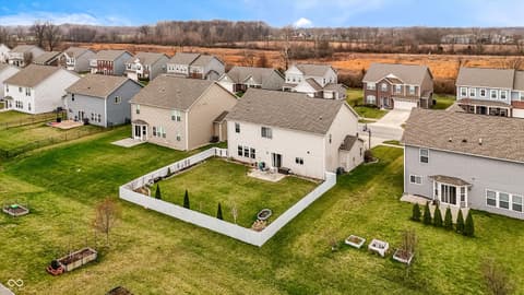 Photo of 1331 Horse Shoe, Greenwood, IN