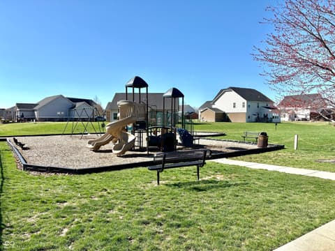 Photo of 1331 Horse Shoe, Greenwood, IN