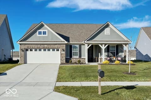 1052 Cortland Lane