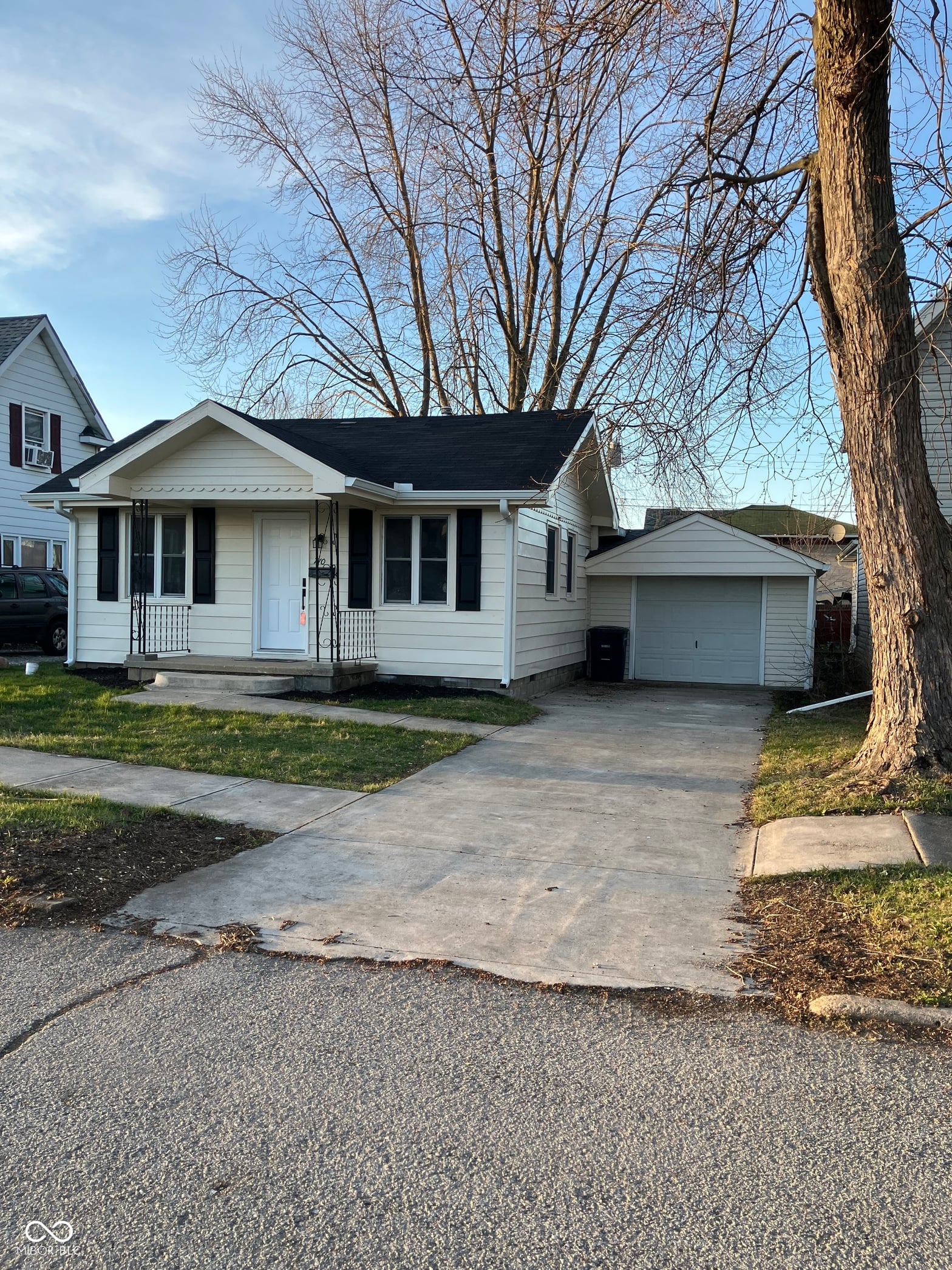 Photo of 710 S A Street, Elwood, IN