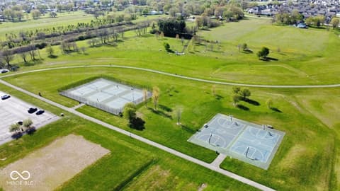 Photo of 984 Bent Branch Lane, Greenwood, IN