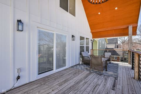 Photo of 1131 Jefferson Avenue, Indianapolis, IN