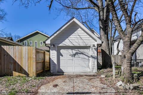 Photo of 1131 Jefferson Avenue, Indianapolis, IN