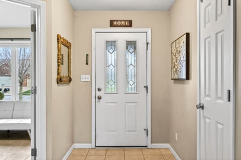 Foyer at 5147 E Hyde Court, Columbus, IN