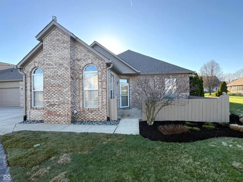 2379 Saddle Drive