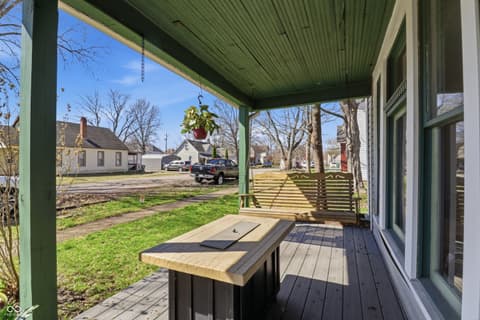 Photo of 598 Kentucky Street, Franklin, IN