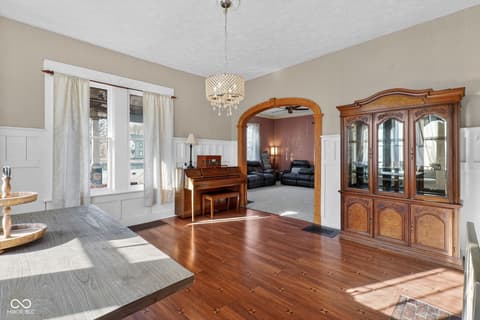 Dining room at 168 W Broadway Street, Shelbyville, IN