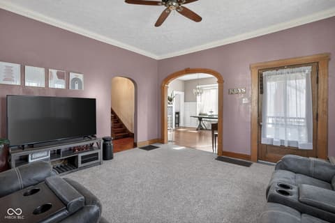 Living room at 168 W Broadway Street, Shelbyville, IN