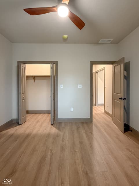 Photo of 403 Main Street, Hope, IN
