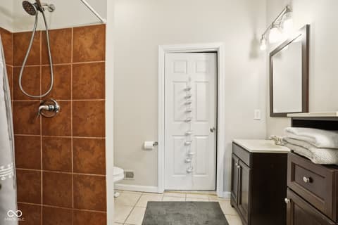 Bathroom at 729 E Morris Street, Indianapolis, IN