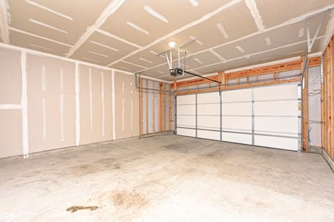 Photo of 11213 N Heirloom Drive, Monrovia, IN