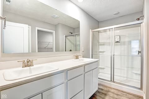 Primary bathroom at 11213 N Heirloom Drive, Monrovia, IN