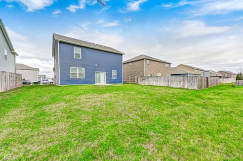 Yard at 11213 N Heirloom Drive, Monrovia, IN