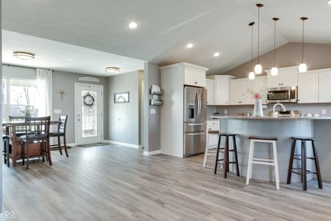 Photo of 8526 Sandrea Lane S, Ladoga, IN