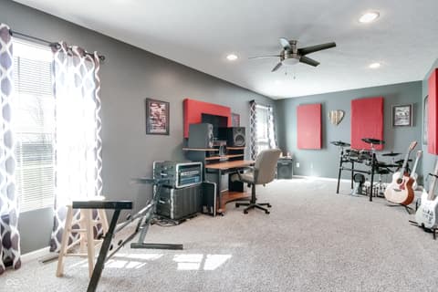 Photo of 8526 Sandrea Lane S, Ladoga, IN