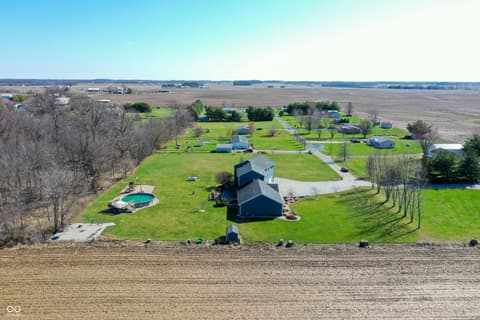 Photo of 8526 Sandrea Lane S, Ladoga, IN