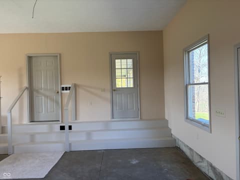 Garage at 3516 W 900 South, Milroy, IN