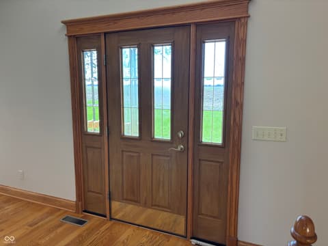 Foyer at 3516 W 900 South, Milroy, IN