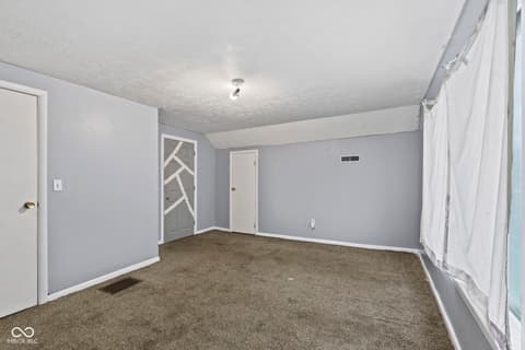 Photo of 1546 Hoefgen Street, Indianapolis, IN