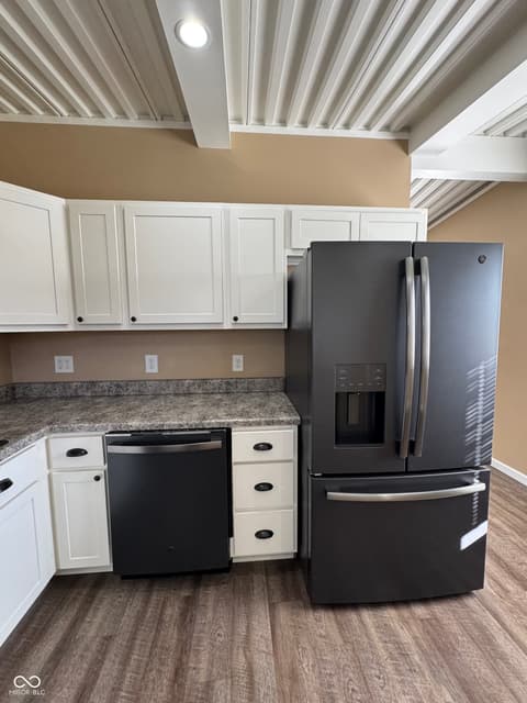 Photo of 825 N George Street, Rushville, IN