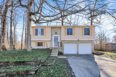 9017 Knights Court