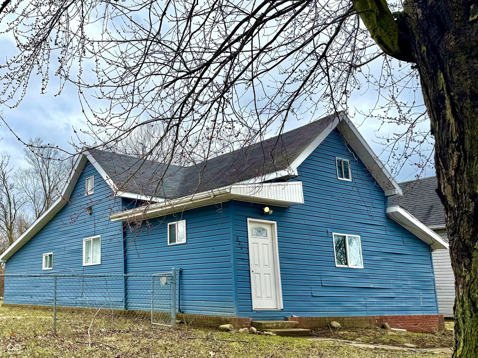 Photo of 822 N Wolfe Street, Muncie, IN