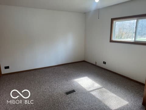 Photo of 4371 W State Road 340, Brazil, IN