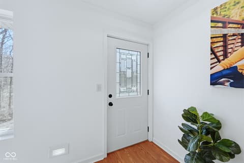 Foyer at 7169 Brown Park Trace, Freetown, IN