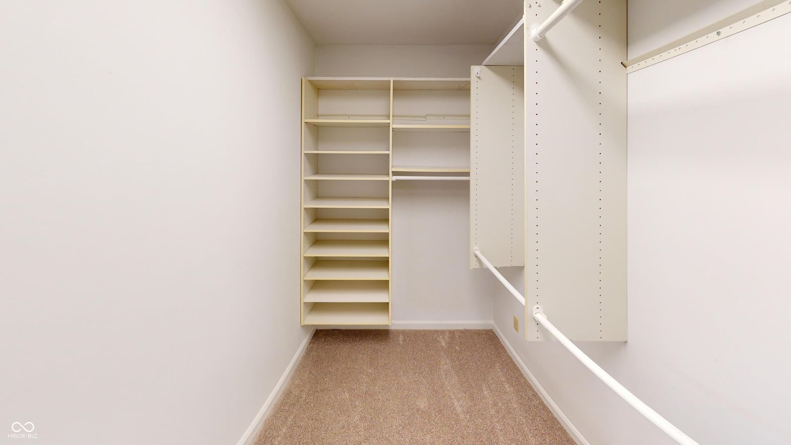 Walk In Closets