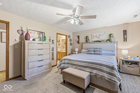 Photo of 5435 Coventry Park Way, Indianapolis, IN