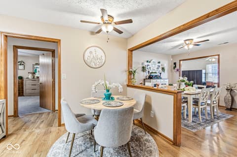 Photo of 5435 Coventry Park Way, Indianapolis, IN