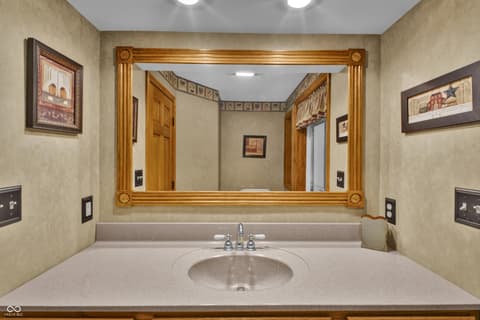 Photo of 10232 S State Road 129, Cross Plains, IN