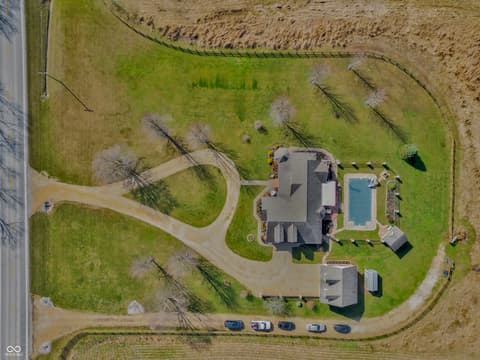 Photo of 10232 S State Road 129, Cross Plains, IN