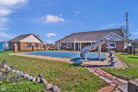 Photo of 10232 S State Road 129, Cross Plains, IN