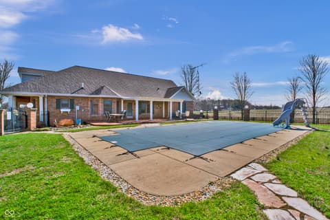 Photo of 10232 S State Road 129, Cross Plains, IN