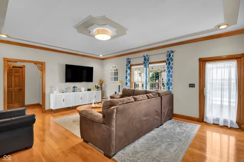 Photo of 10232 S State Road 129, Cross Plains, IN