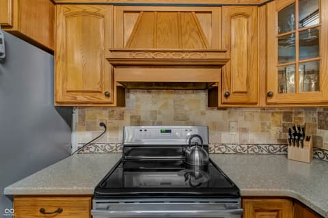 Photo of 10232 S State Road 129, Cross Plains, IN