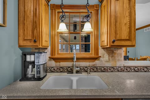 Photo of 10232 S State Road 129, Cross Plains, IN