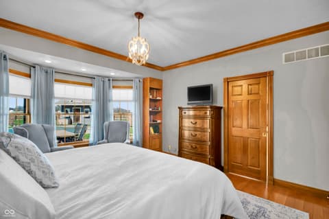 Photo of 10232 S State Road 129, Cross Plains, IN