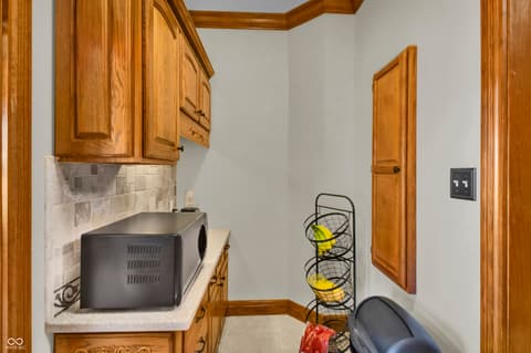 Photo of 10232 S State Road 129, Cross Plains, IN