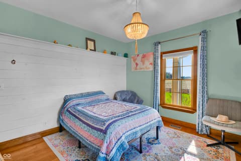 Photo of 10232 S State Road 129, Cross Plains, IN