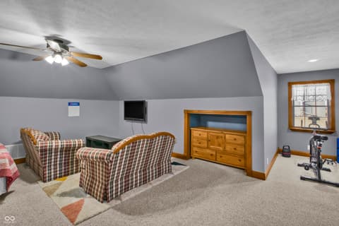 Photo of 10232 S State Road 129, Cross Plains, IN