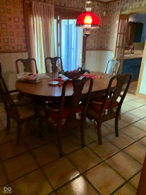 Dining room at 5629 Gray Road, Indianapolis, IN